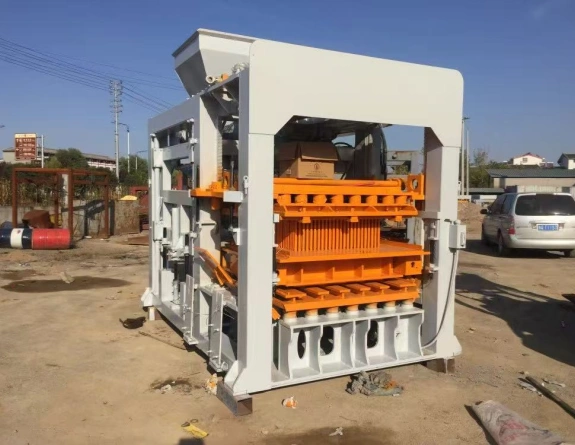 QT8 15 Block Machine
